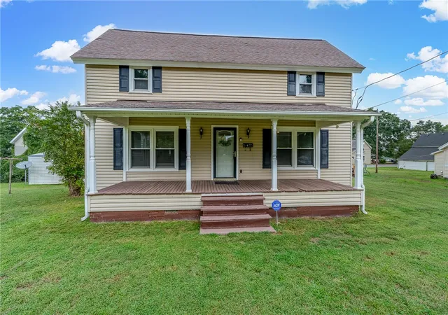 Photo 2 of Single family home for sale at 47 Square St, Pelzer, SC 29669 | MLS# 20306324 | Listing updated on 2026-09-17