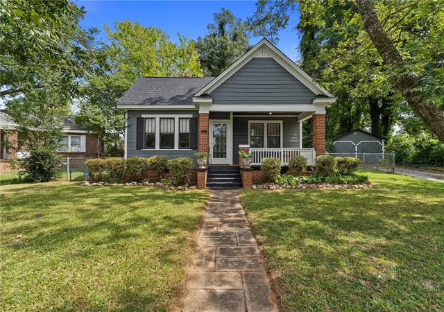 Photo 1 of Sale Pending at 924 Carolina Cir, Anderson, SC 29621 | MLS# 20306309 | Listing updated on 2026-10-07