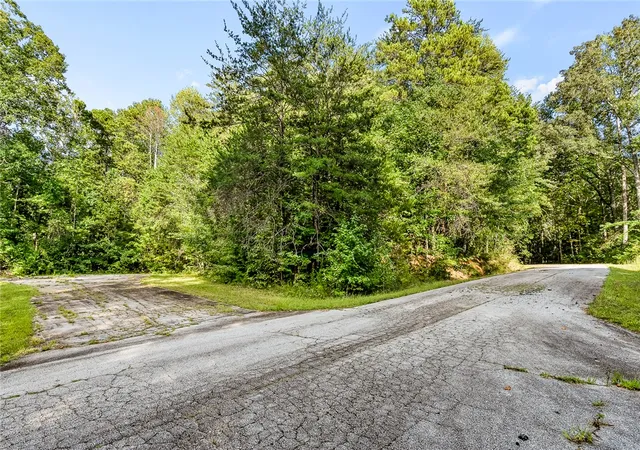 Photo 2 of Land for sale at Lots E 179 181 Richfield Dr, Westminster, SC 29693 | MLS# 20306171 | Listing updated on 2026-10-09