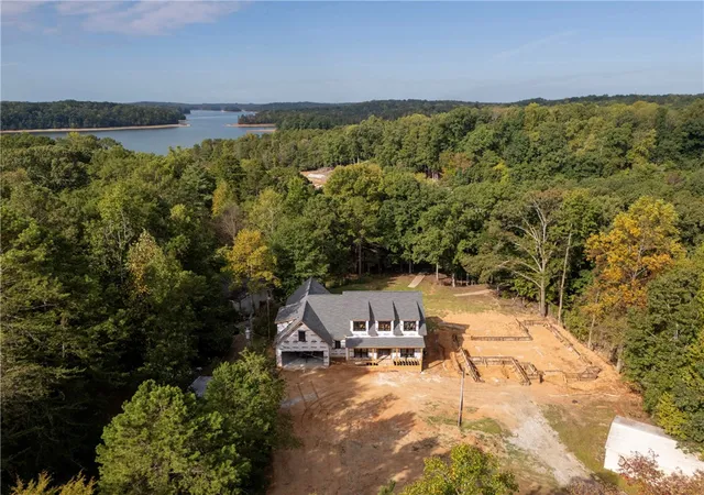 Photo 3 of Single family home for sale at 163 Pine Knoll Rd, Fair Play, SC 29643 | MLS# 20306333 | Listing updated on 2026-09-18