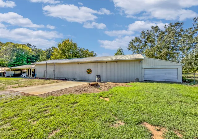 Photo 2 of Single family home for sale at 619 Foster Rd, Williamston, SC 29697 | MLS# 20306347 | Listing updated on 2026-09-30