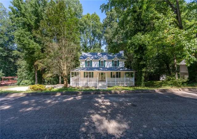 Photo 2 of Single family home for sale at 104 Woody Ln, Easley, SC 29640 | MLS# 20306187 | Listing updated on 2026-09-18