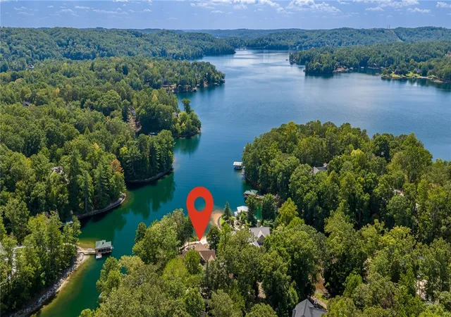 Photo 3 of Sale Pending at 321 Wake Robin Dr, Sunset, SC 29685 | MLS# 20305524 | Listing updated on 2026-10-06