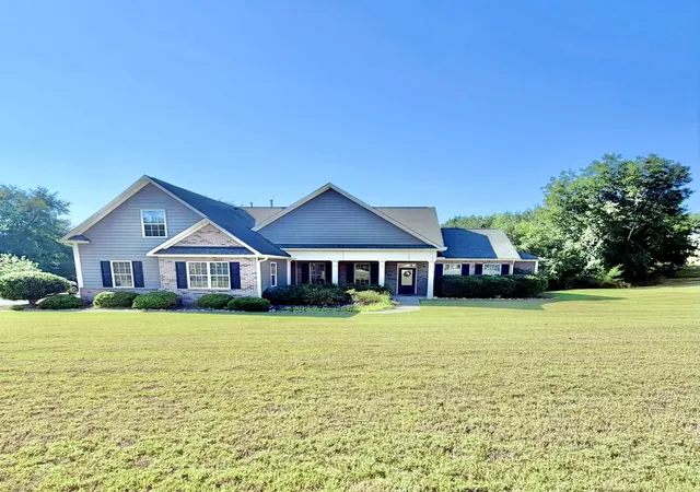 Photo 1 of Single family home for sale at 102 Natural Springs, Belton, SC 29627 | MLS# 20306346 | Listing updated on 2026-09-21