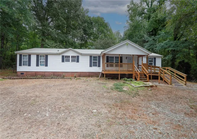 Manufactured home for sale at 304 Wilderness Trl, Liberty, SC 29657 | MLS# 20306279