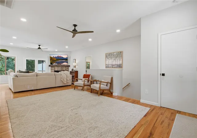 Photo 3 of Single family home for sale at 532 Gambrell Rd, Townville, SC 29689 | MLS# 20306390 | Listing updated on 2026-09-20