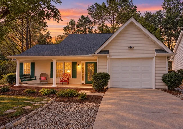 Photo 1 of Sale Pending at 113 Grand Oak Cir, Pendleton, SC 29670 | MLS# 20306299 | Listing updated on 2026-10-05