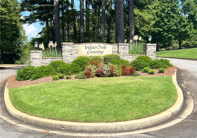 Land for sale at 106 N Waterside Ave, Seneca, SC 29672 | MLS# 20306393