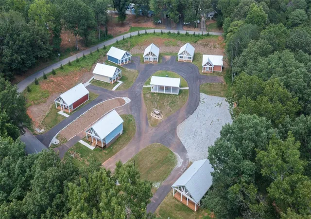 Photo 3 of Single family home for sale at 1017 Smyzer Rd, Townville, SC 29689 | MLS# 20306412 | Listing updated on 2026-09-21
