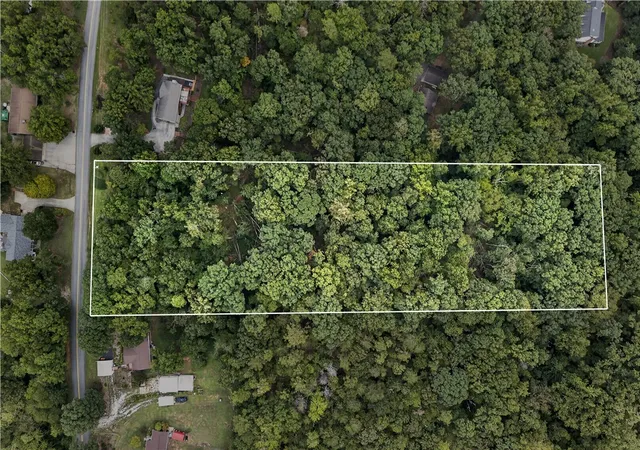 Photo 3 of Land for sale at 00 N Bayshore Dr, Seneca, SC 29672 | MLS# 20306426 | Listing updated on 2026-09-21