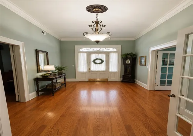 Photo 2 of Single family home for sale at 1214 S Mcduffie St, Anderson, SC 29624 | MLS# 20306041 | Listing updated on 2026-10-09