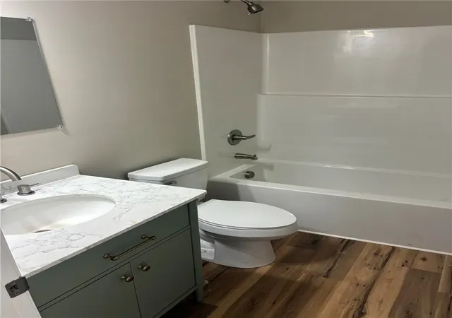 Photo 3 of Single family home for sale at 440 Rollingwood Dr, Easley, SC 29640 | MLS# 20306443 | Listing updated on 2026-09-21