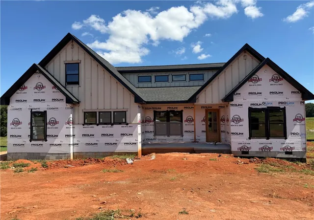 Photo 1 of Single family home for sale at 122 Stone Crk Ln, Belton, SC 29627 | MLS# 20306238 | Listing updated on 2026-09-21