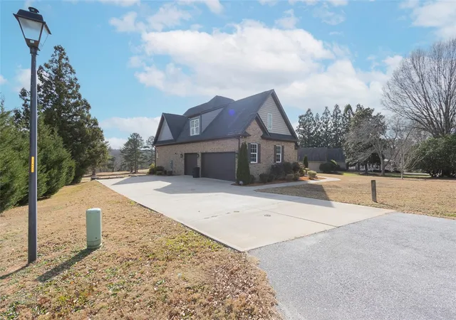 Photo 2 of Single family home for sale at 310 Burning Tree Rd, Anderson, SC 29621 | MLS# 20306454 | Listing updated on 2026-10-14