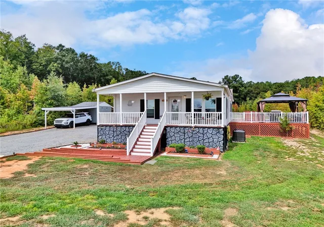 Photo 3 of Sale Pending at 2655 Middleton Rd, Anderson, SC 29624 | MLS# 20306379 | Listing updated on 2026-10-10