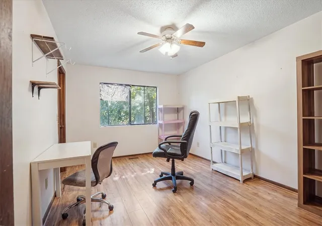 Listing Photo 5 - Condo for sale in building located at 140 Copperfield Dr, Central, SC 29630 - Unit #Unit C