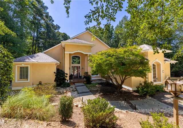 Photo 1 of Single family home for sale at 119 Grand Summit Dr, Seneca, SC 29672 | MLS# 20306242 | Listing updated on 2026-10-15