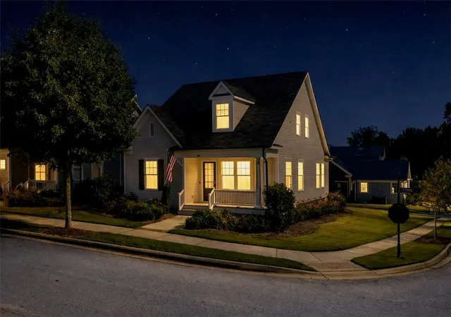 Photo 2 of Single family home for sale at 121 Pershing Ave, Clemson, SC 29631 | MLS# 20306287 | Listing updated on 2026-09-30