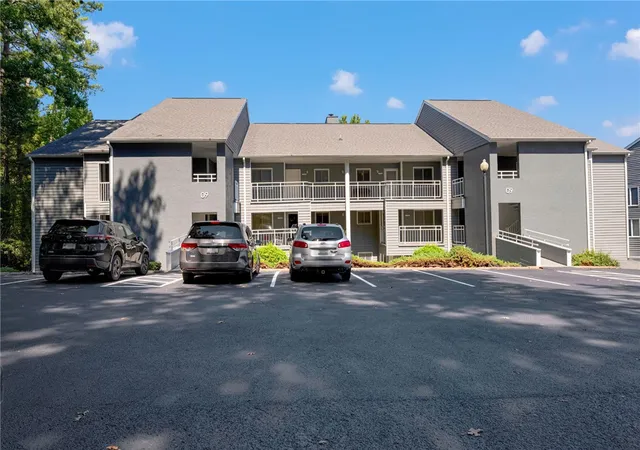 Photo 1 of Condo for sale at 901 Northlake Dr, Anderson, SC 29625 | MLS# 20306578 | Listing updated on 2026-10-09