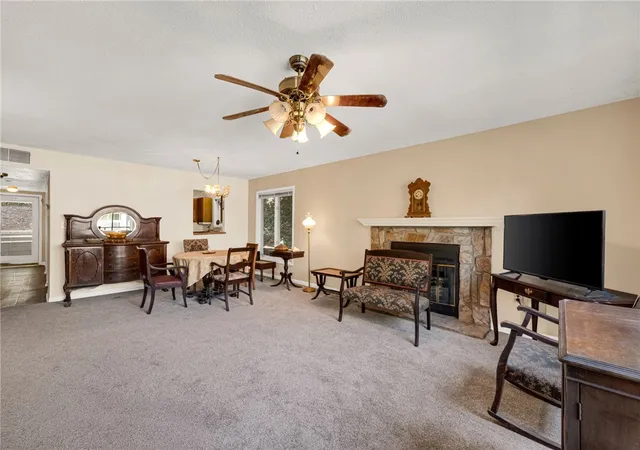 Listing Photo 4 - Condo for sale in building located at 901 Northlake Dr, Anderson, SC 29625