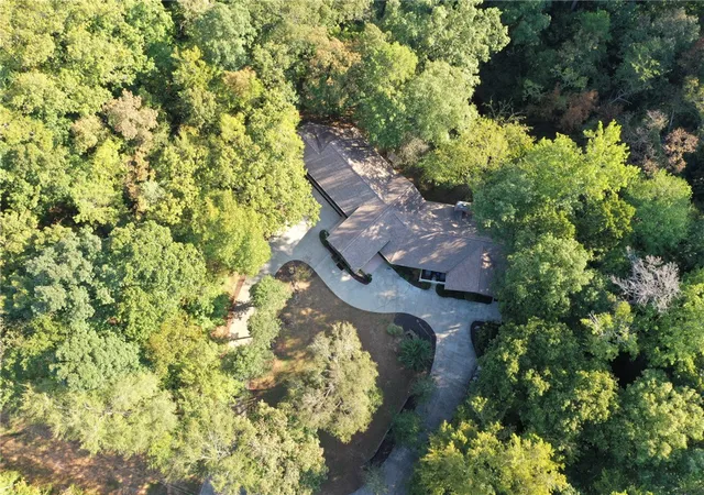 Photo 48 of Single family home for sale at 120 Edgewater Dr, Fair Play, SC 29643 | MLS# 20305476 | Listing updated on 2026-10-09