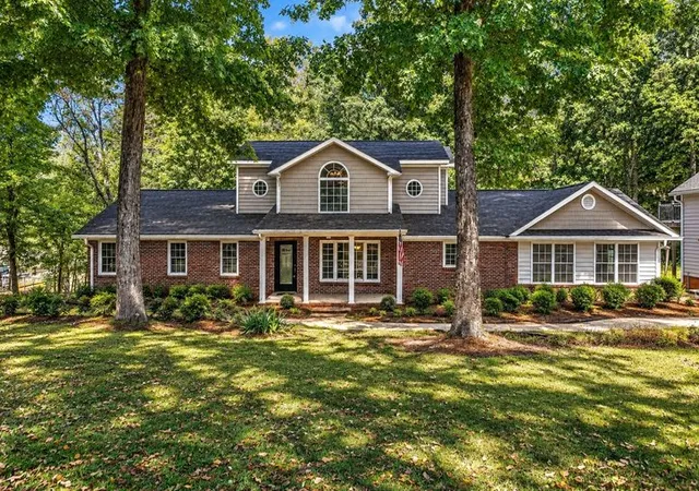 Photo 1 of Single family home for sale at 106 Pikes Ridge, Anderson, SC 29626 | MLS# 20306298 | Listing updated on 2026-09-24