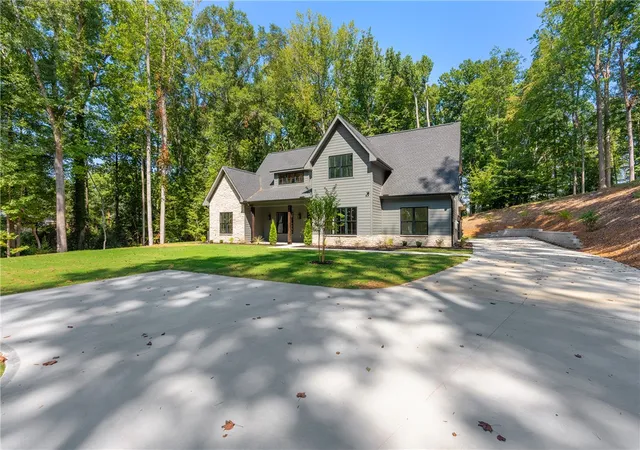 Photo 1 of Single family home for sale at 188 Graylyn Dr, Anderson, SC 29621 | MLS# 20306586 | Listing updated on 2026-10-18
