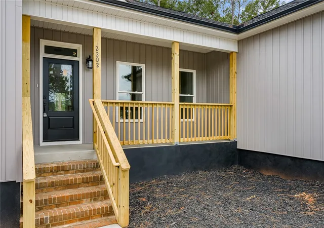 Photo 3 of Single family home for sale at 2202 White St Ext, Anderson, SC 29624 | MLS# 20306137 | Listing updated on 2026-10-27