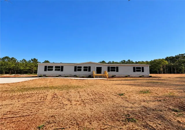 Photo 1 of Manufactured home for sale at 1415 Slaton Rd, Townville, SC 29689 | MLS# 20306629 | Listing updated on 2026-09-25