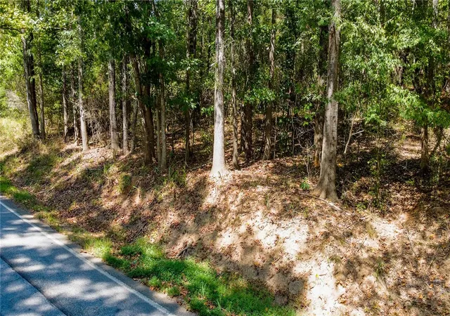 Photo 3 of Land for sale at Lot 17 Whiten Rd, Belton, SC 29627 | MLS# 20306420 | Listing updated on 2026-10-02