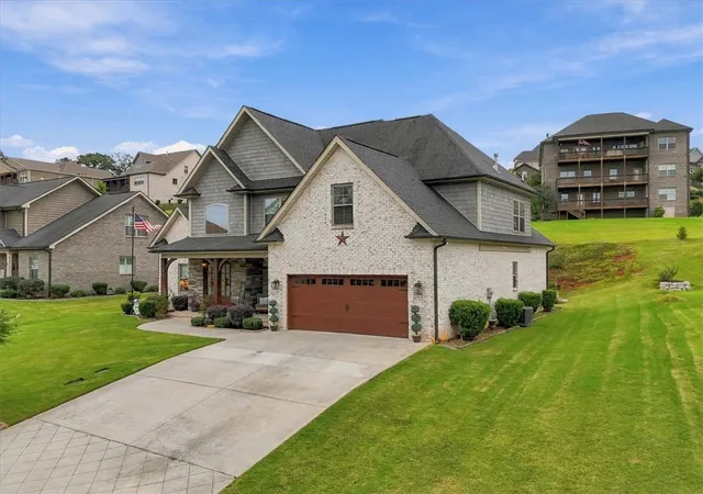Photo 3 of Single family home for sale at 122 Siena Dr, Anderson, SC 29621 | MLS# 20306641 | Listing updated on 2026-10-27