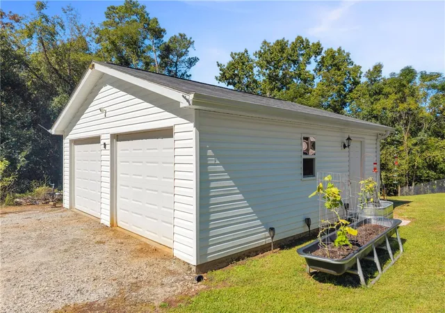 Photo 3 of Single family home for sale at 5220 White City Park Rd, Anderson, SC 29625 | MLS# 20306587 | Listing updated on 2026-10-18