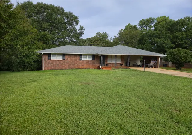 Photo 1 of Sale Pending at 210 Polaris St, Anderson, SC 29621 | MLS# 20306687 | Listing updated on 2026-09-30
