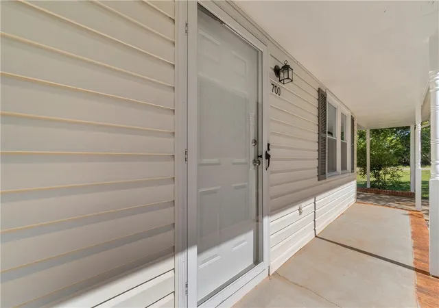 Photo 2 of Single family home for sale at 700 River Forks Rd, Anderson, SC 29626 | MLS# 20306685 | Listing updated on 2026-10-01