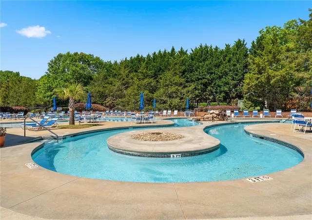 Photo 3 of Single family home for sale at 5 Tolkien Dr, Anderson, SC 29621 | MLS# 20305920 | Listing updated on 2026-09-29