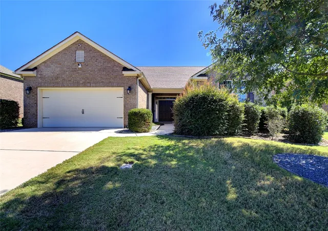 Single family home for sale at 115 Sturbridge Ct, Easley, SC 29642 | MLS# 20306727