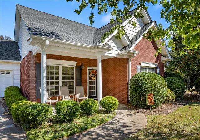 Photo 1 of Single family home for sale at 1 Gabrielle St, Anderson, SC 29621 | MLS# 20306400 | Listing updated on 2026-10-11