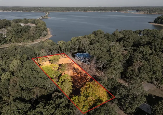 Photo 2 of Single family home for sale at 0 Inland Dr, Anderson, SC 29625 | MLS# 20306558 | Listing updated on 2026-09-30