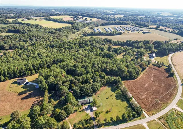 Photo 3 of Land for sale at 00 Dairy Farm Rd, Westminster, SC 29693 | MLS# 20306731 | Listing updated on 2026-10-03