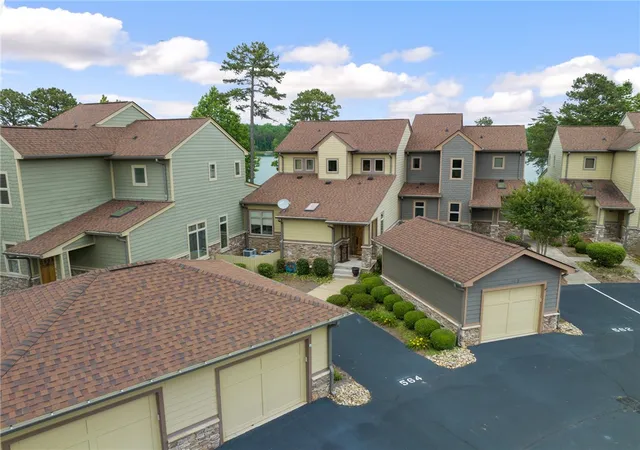 Photo 1 of Townhouse for sale at 564 Sunset Point Dr, West Union, SC 29696 | MLS# 20306780 | Listing updated on 2026-10-08