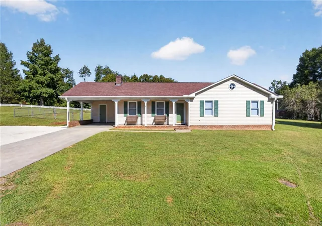Photo 1 of Single family home for sale at 2229 Saluda Dam Rd, Easley, SC 29640 | MLS# 20306794 | Listing updated on 2026-10-16