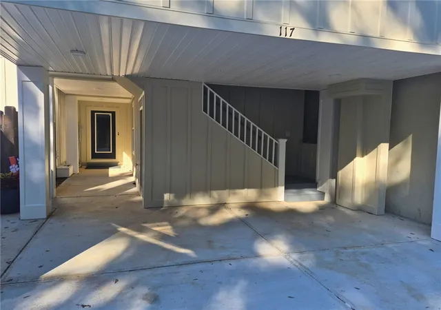 Photo 2 of Townhouse for sale at 117 Houston St, Clemson, SC 29631 | MLS# 20306771 | Listing updated on 2026-10-01