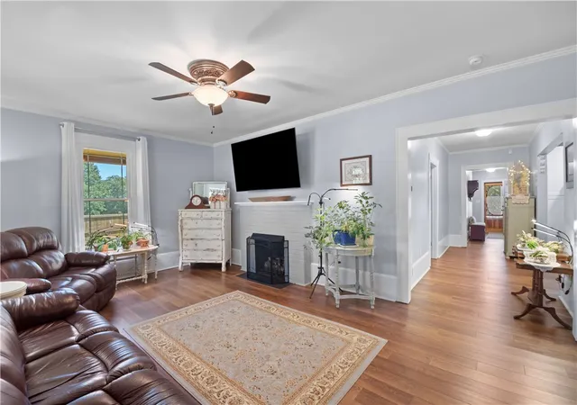 Photo 3 of Single family home for sale at 323 Front St, Liberty, SC 29657 | MLS# 20306859 | Listing updated on 2026-10-24