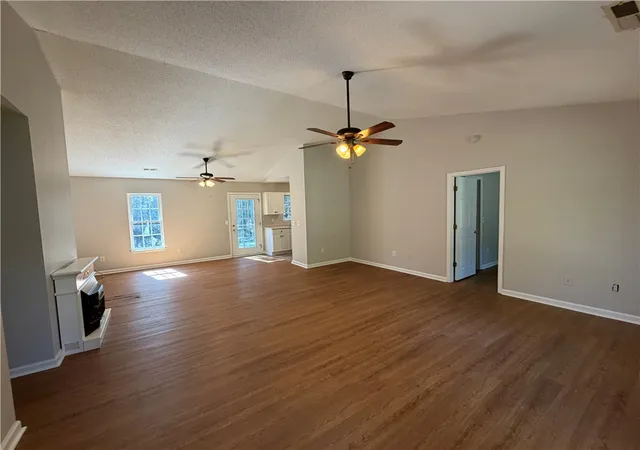 Photo 2 of Single family home for sale at 117 Juniper Dr, Pendleton, SC 29670 | MLS# 20306826 | Listing updated on 2026-10-02