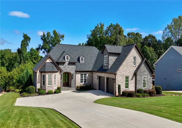 Photo 1 of Single family home for sale at 305 Merriman Trl, Anderson, SC 29621 | MLS# 20306007 | Listing updated on 2026-10-22