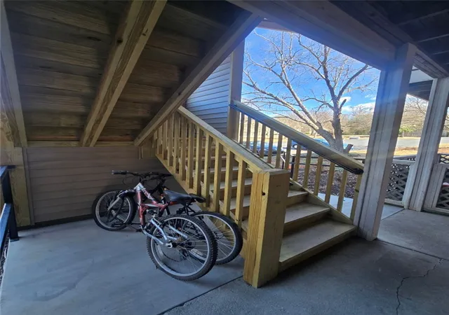 Photo 3 of Condo for sale at 220 Elm St #423, Clemson, SC 29631 | MLS# 20306875 | Listing updated on 2026-10-01