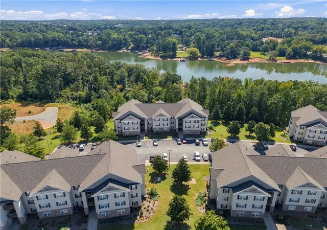 Photo 2 of Condo for sale at 636 Lookover Dr, Anderson, SC 29621 | MLS# 20306293 | Listing updated on 2026-10-02
