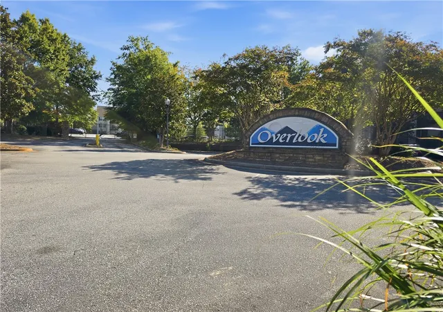 Photo 3 of Condo for sale at 325 Lookover Dr, Anderson, SC 29621 | MLS# 20306889 | Listing updated on 2026-10-06