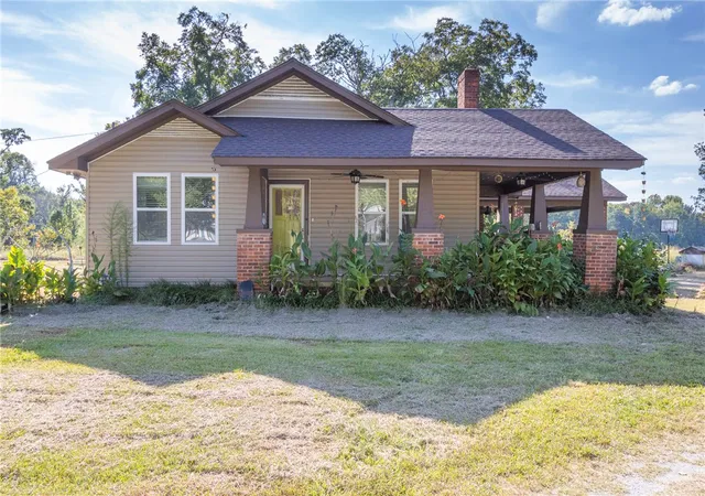 Photo 1 of Single family home for sale at 116 Murdock Rd, Belton, SC 29627 | MLS# 20306787 | Listing updated on 2026-10-27