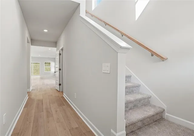 Photo 3 of Single family home for sale at 1123 Cascadia Ct, Wellford, SC 29385 | MLS# 20306469 | Listing updated on 2026-10-06